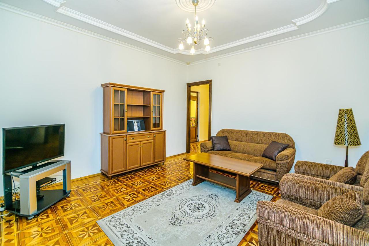 Apartment Sweet Bakoe Buitenkant foto